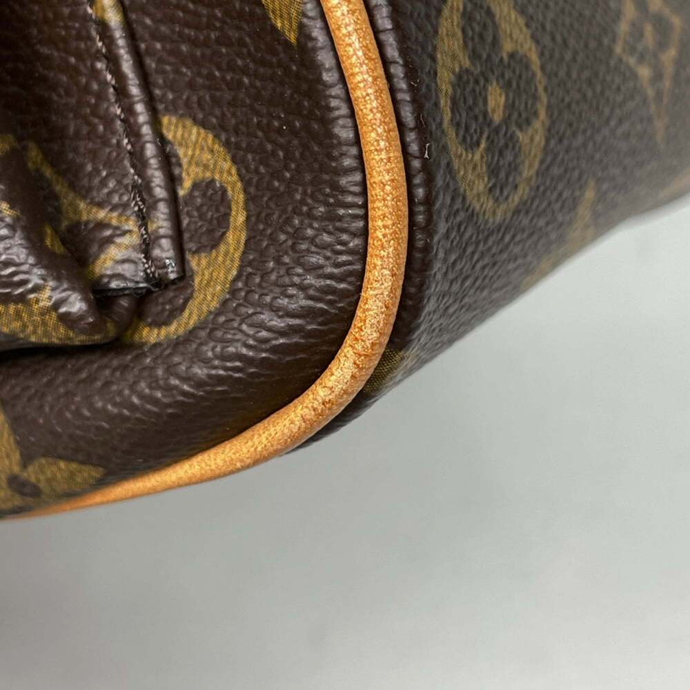 LOUIS VUITTON Brown Monogram Tote Bag - Picture 3 of 7